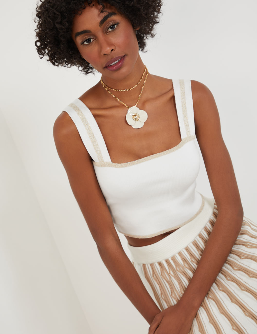 tricot decote quadrado