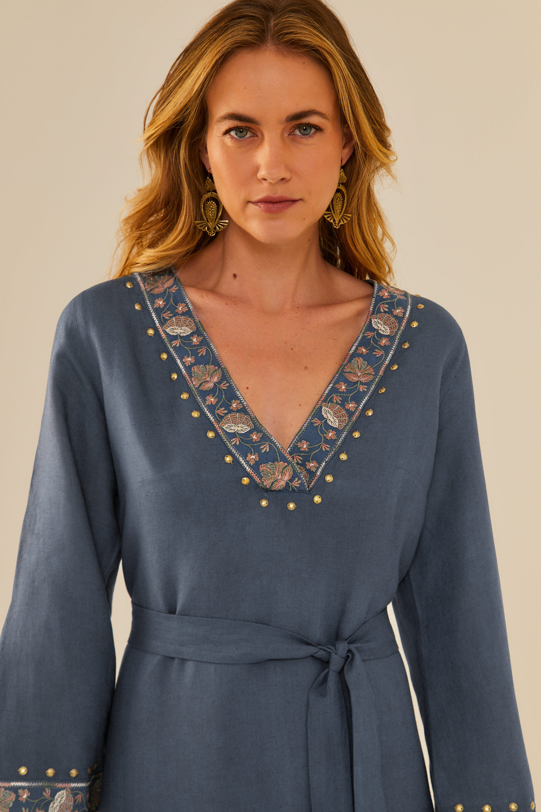 Vestido Midi Bordado Fuji Ouro