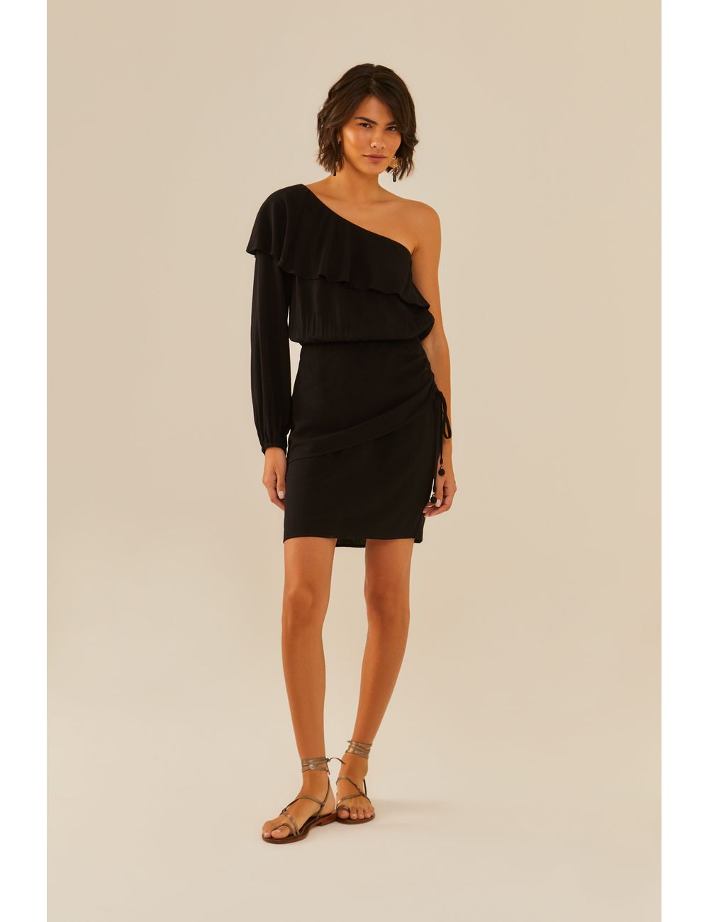 Vestido Curto Ombro Só