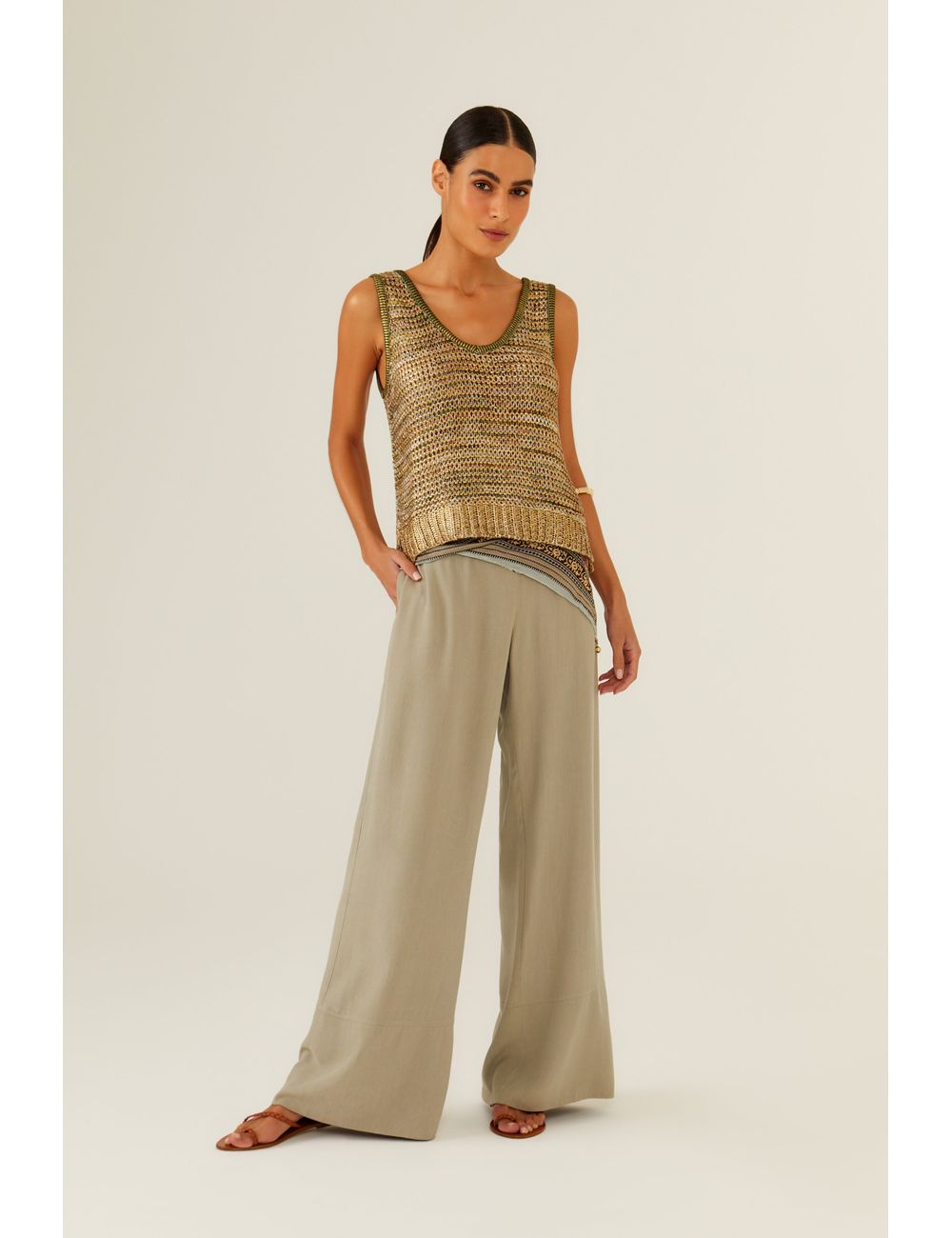 Calça Pantalona Pregas