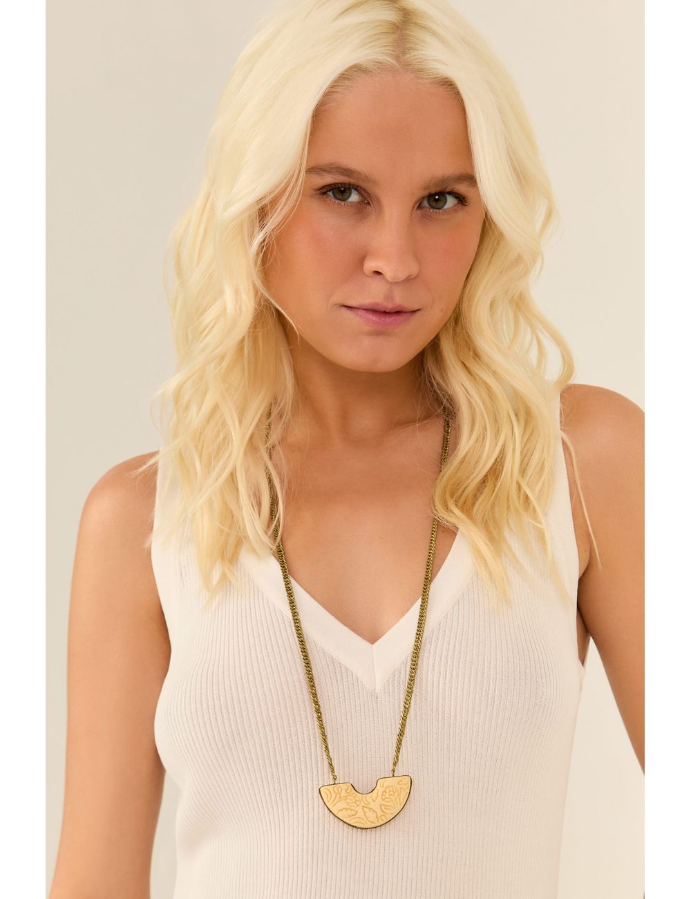 Colar Meia Lua Resina - Dourado / U