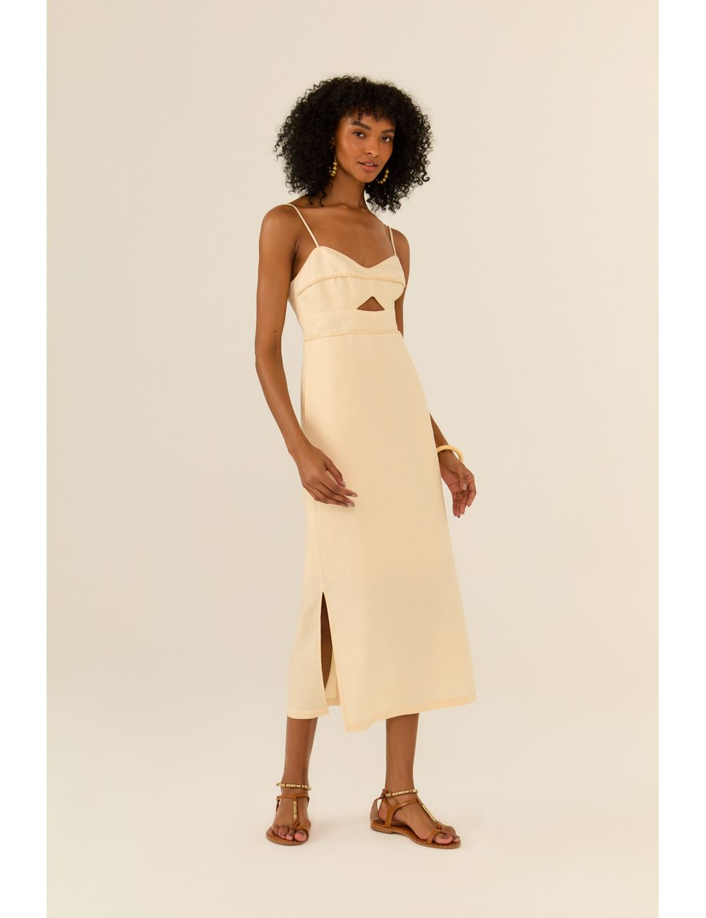 Vestido Midi Linho Bordado