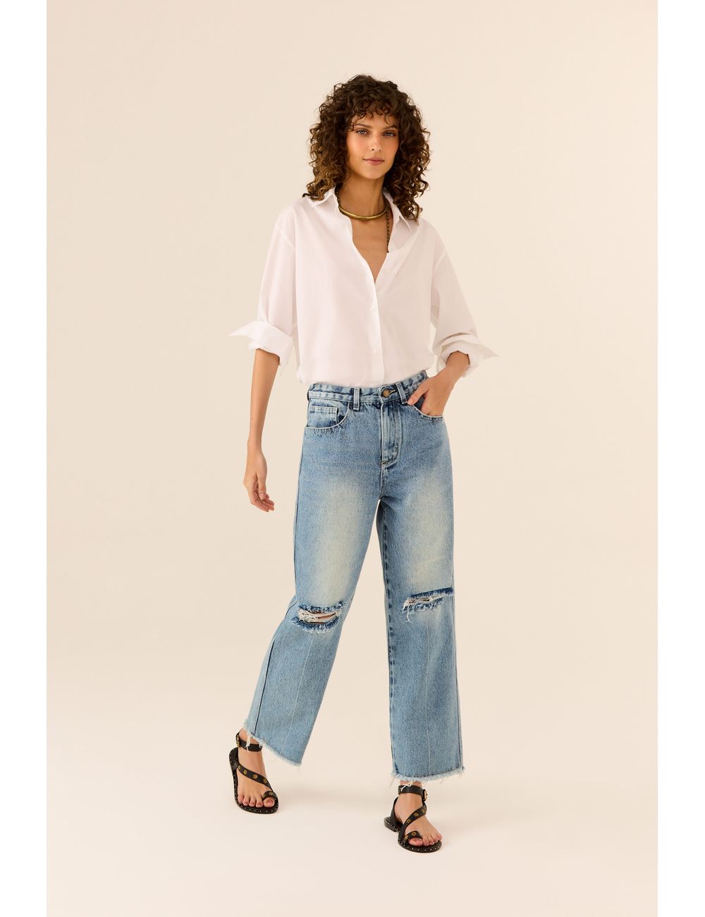 Calça Jeans Reta Desgastes