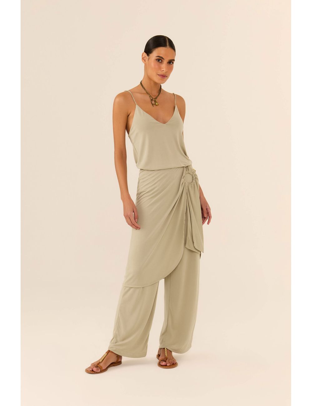 Calça Saia Sobreposta Argola
