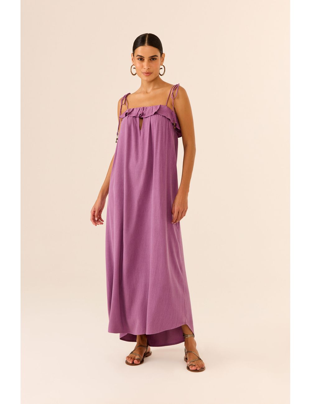 Vestido Midi Decote Babado