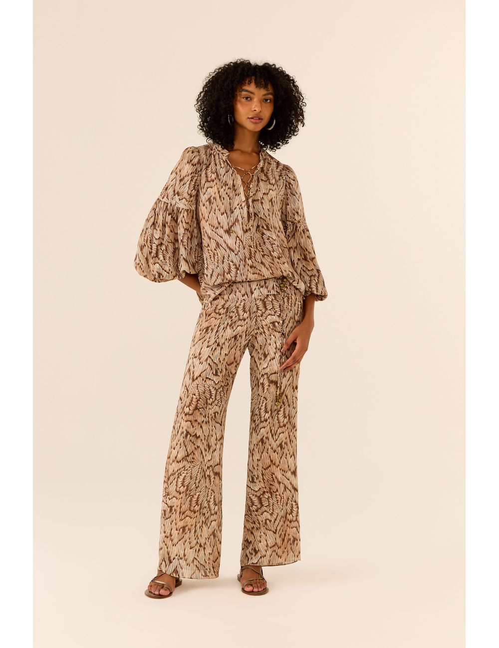 Calça Ggt Estampa Feathers