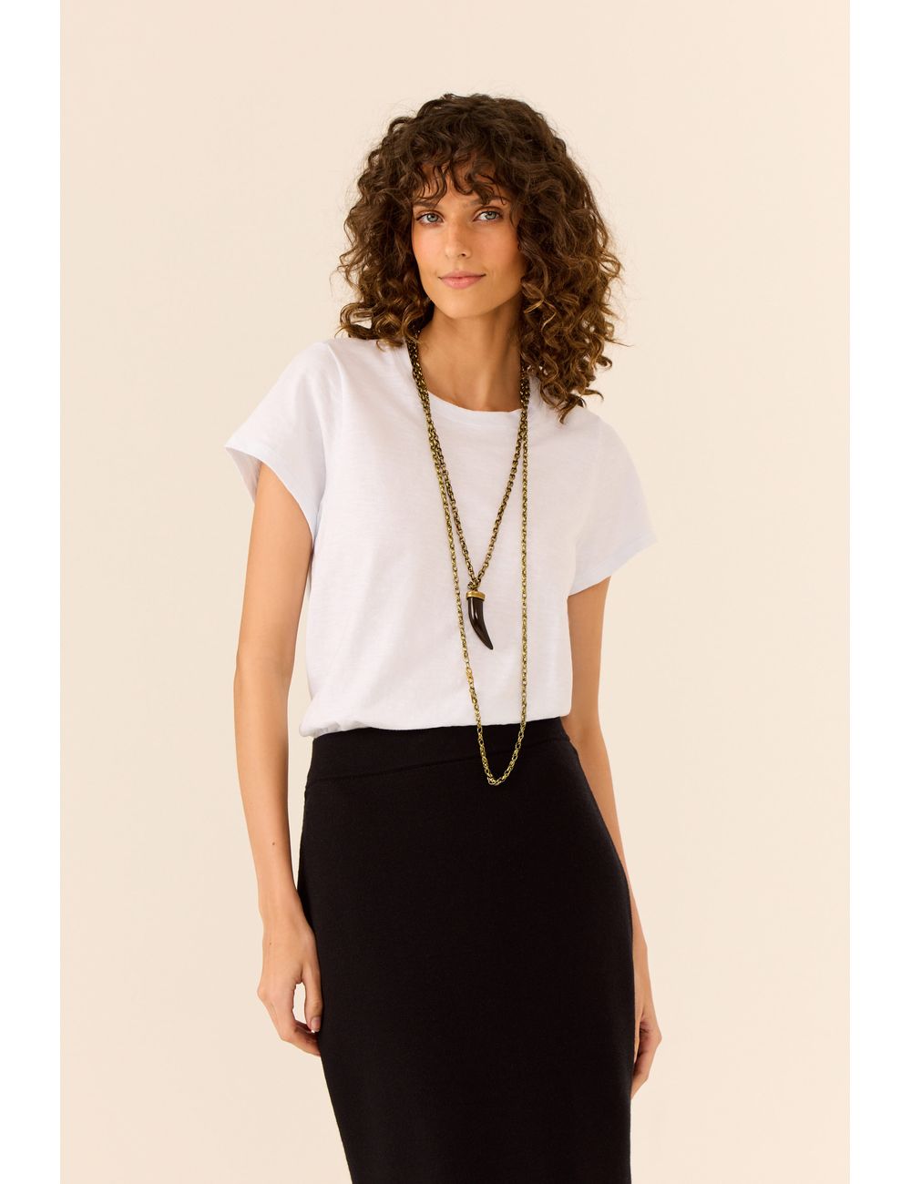 Blusa Decote Comprida Costas
