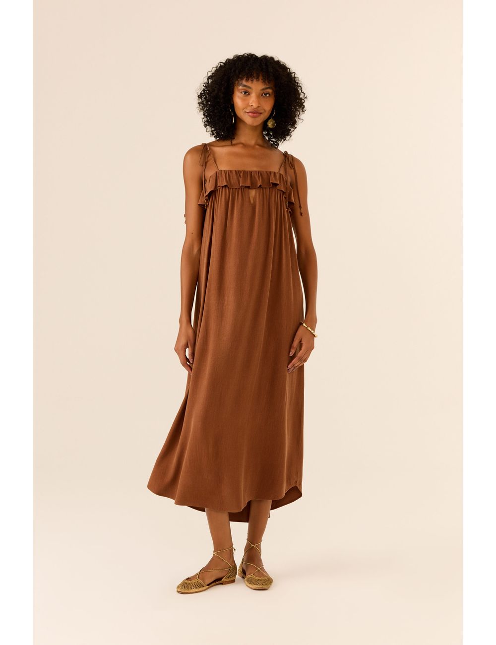 Vestido Midi Decote Babado