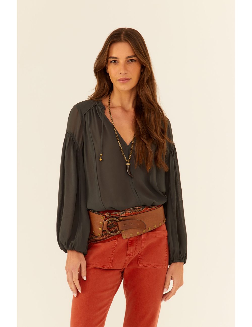 Blusa Manga Longa Recortes Ggt