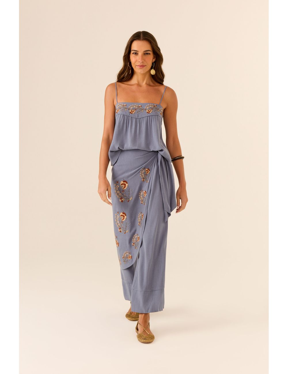 Calça Bordado Flor Retrô