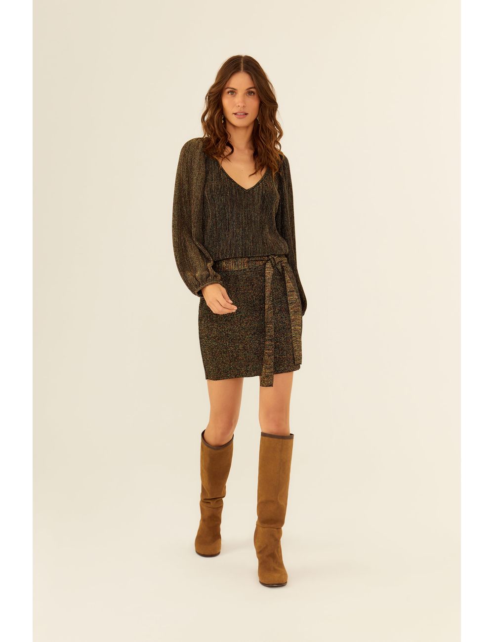 Vestido Tricot Curto Detalhe Faixa