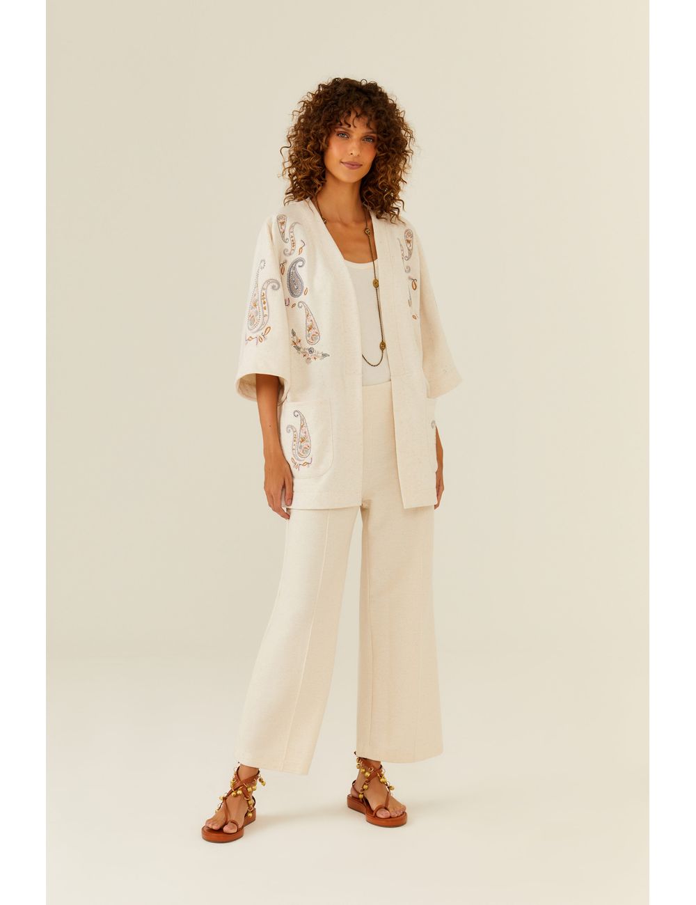 Calça Pantacourt Textura