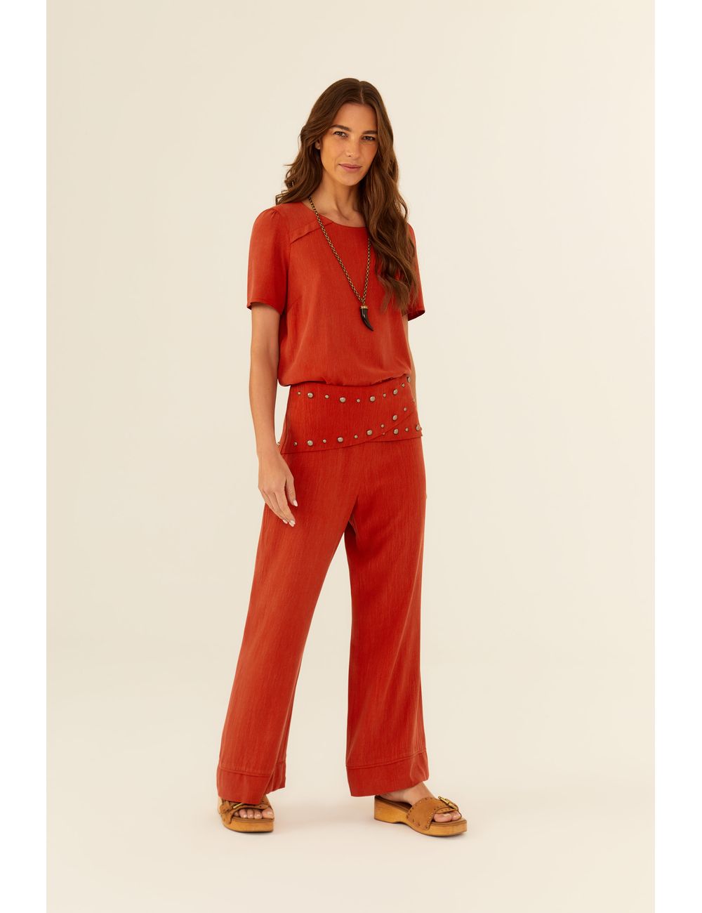 Calça Pala Tachas