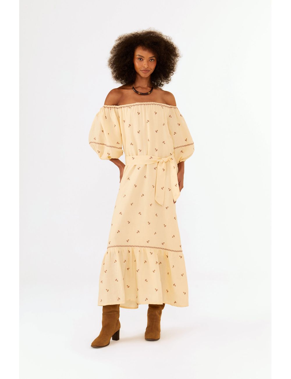 Vestido Midi Bordado Pólen