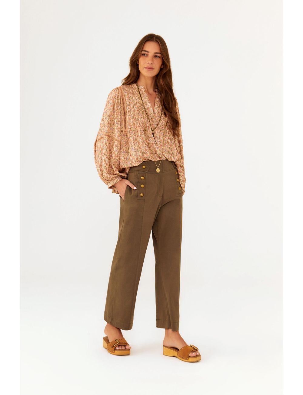 Calça Rebites
