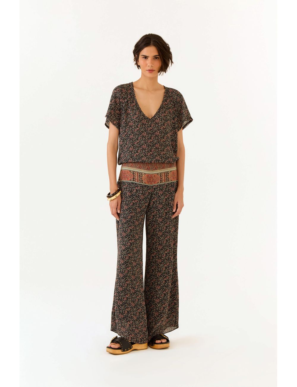 Calça Ggt Estampa Isla Preto