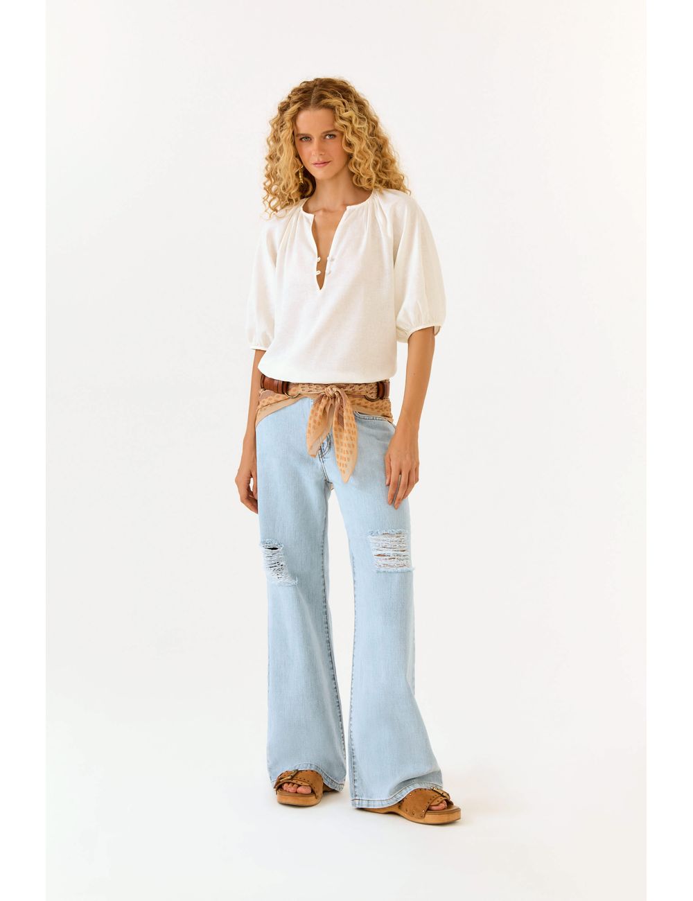 Calça Jeans Cintura Media Rasgos