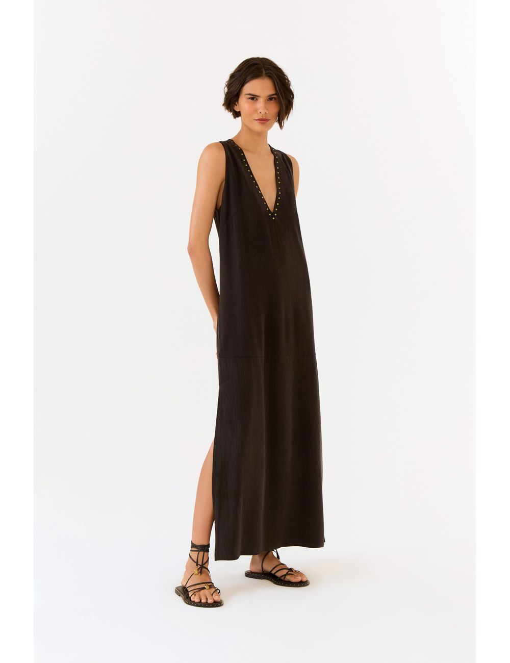 Vestido Midi Fenda Decote Tachas