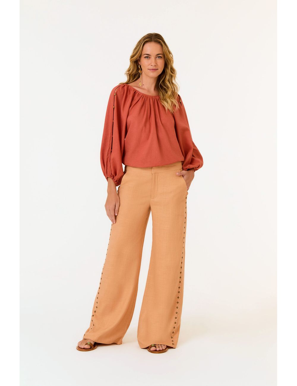 Calça Festonê Lateral