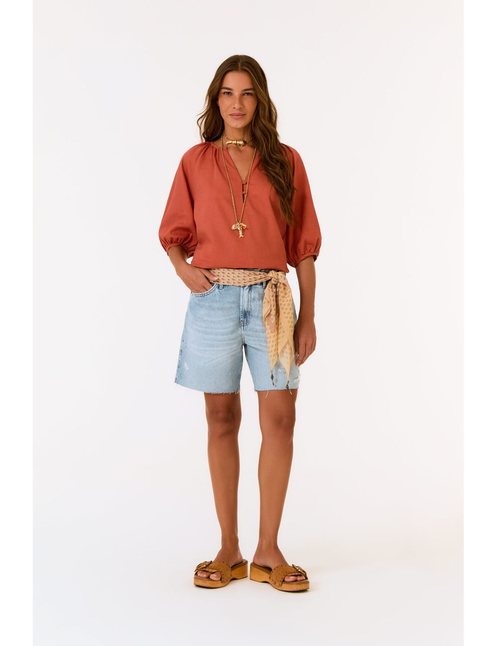 Bermuda Jeans Cintura Média Destroyed