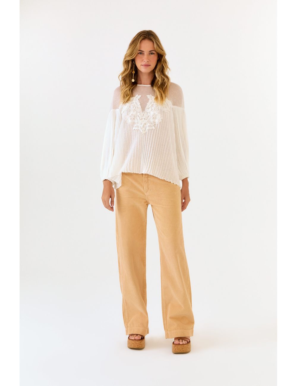 Calça Sarja Veludo Reta Five Pockets