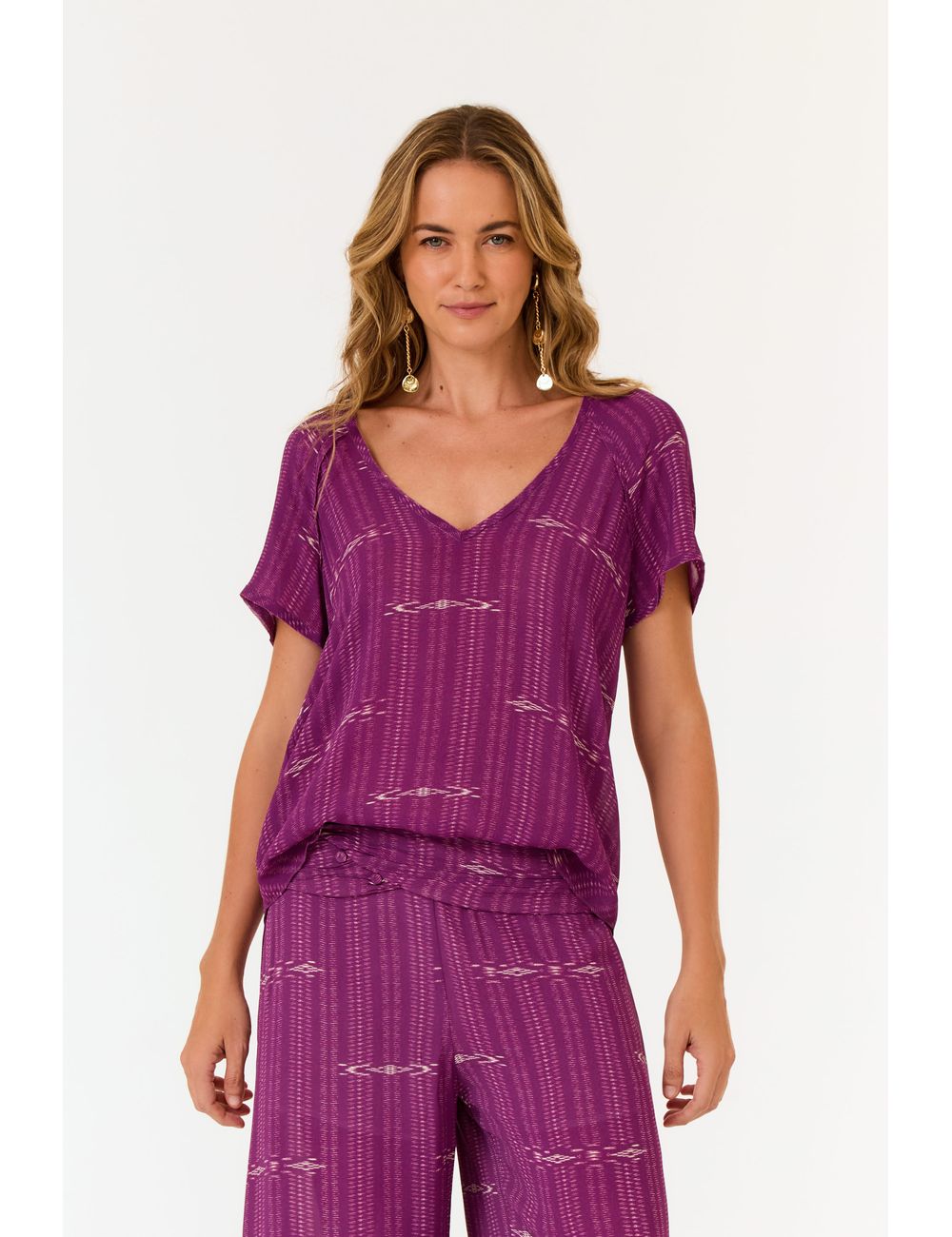 Camiseta Ggt a Fio Estampa Rubi