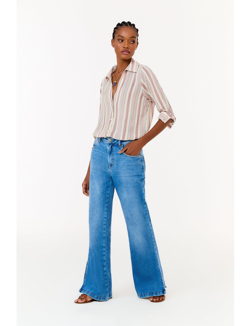 Calça Jeans Flare Fenda