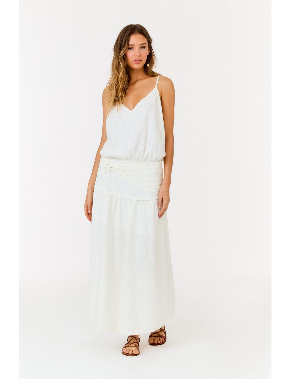 Vestido Midi Bordado Paisley