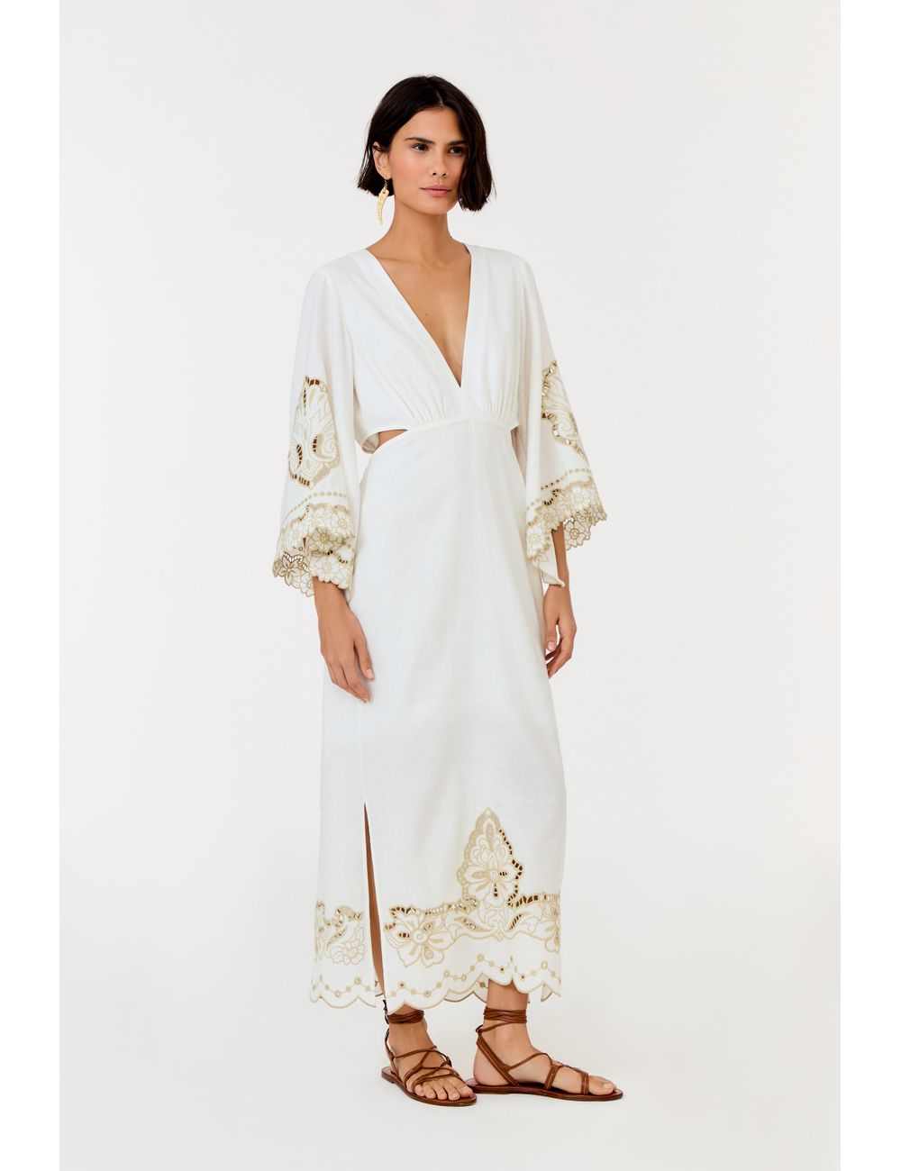 Vestido Decote Bordado Bloom