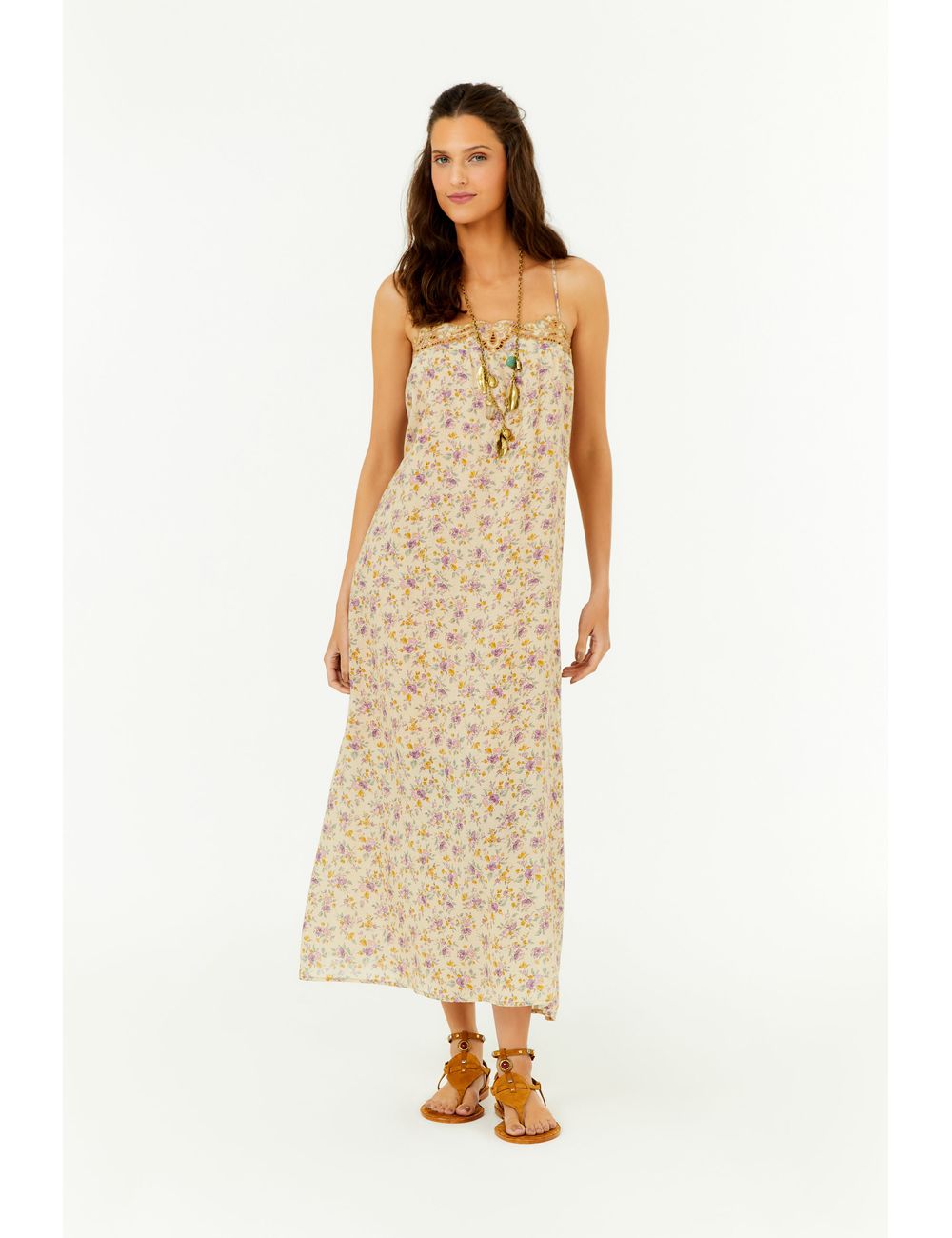 Vestido Midi Pala Bordada Estampa Zart