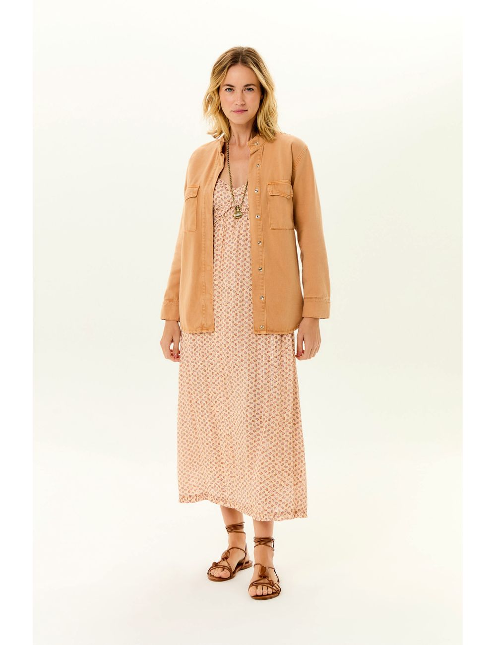 Vestido Midi Babados Estampa Plumy