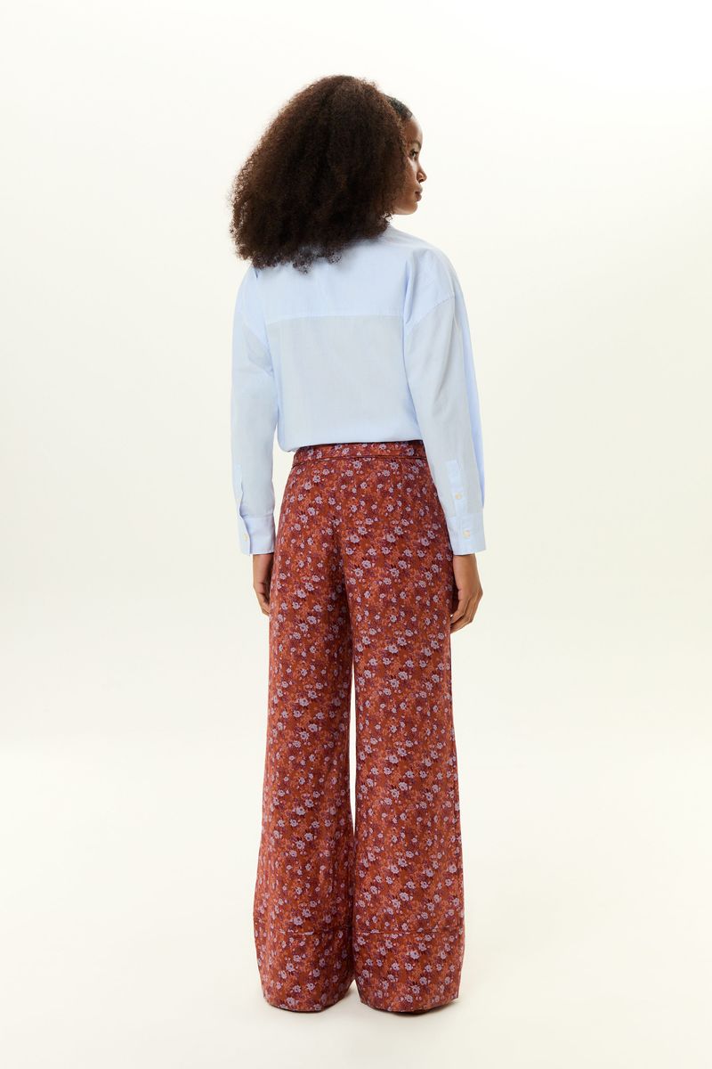 Calça Metais Estampa Roses